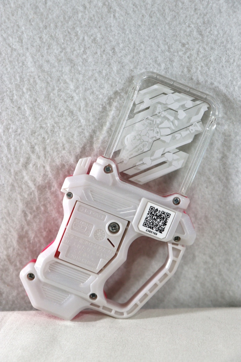 Kamen Rider Ex-Aid / DX Tokimeki Crisis Gashat with Package