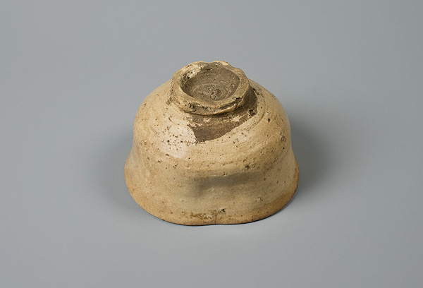 京都・鴨東古美術會 | 今月の紹介作品 |古萩茶碗