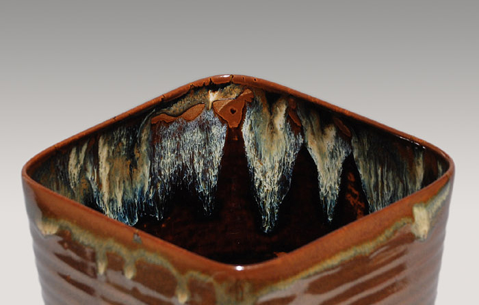 高取焼 初代 鬼丸雪山(造) 菱形水指 | 古美術ささき