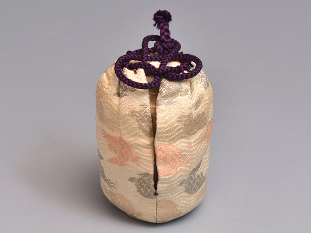 萩焼茶入 十代 三輪休雪(休和)作 共箱 | 古美術ささき