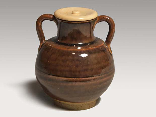 膳所焼 耳付茶入 陽炎園 岩崎新定（作）象牙蓋 仕覆 共箱 | 古美術ささき