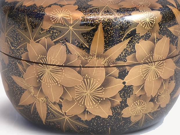 雲金蒔絵 平棗 月抱(作) | 古美術ささき