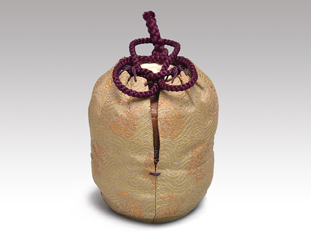 備前焼茶入 長十郎、木村友敬(作) 共箱 象牙蓋 仕服(荒磯金襴) | 古