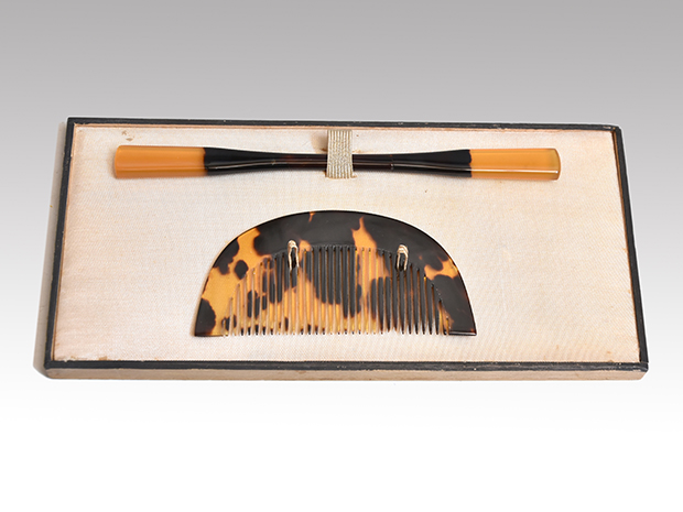 鼈甲 櫛、笄セット 三越製 | 古美術ささき