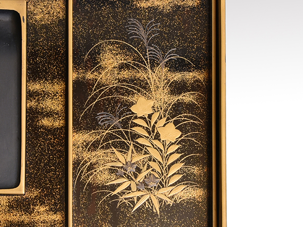 日の出に波蒔絵 硯箱 内側は月に秋草蒔絵 | 古美術ささき