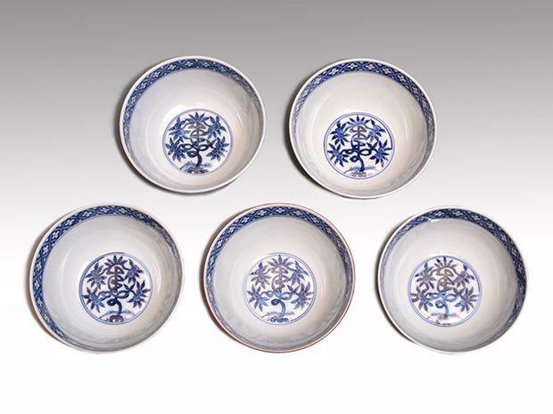 赤絵金襴手 絵替り 碗形向付 5個 三代 須田菁華（作) 共箱 | 古美術ささき