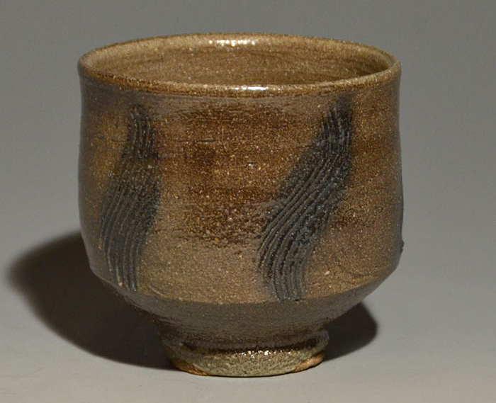 浜田庄司(作) 塩釉櫛目藍差茶碗 共箱 | 古美術ささき