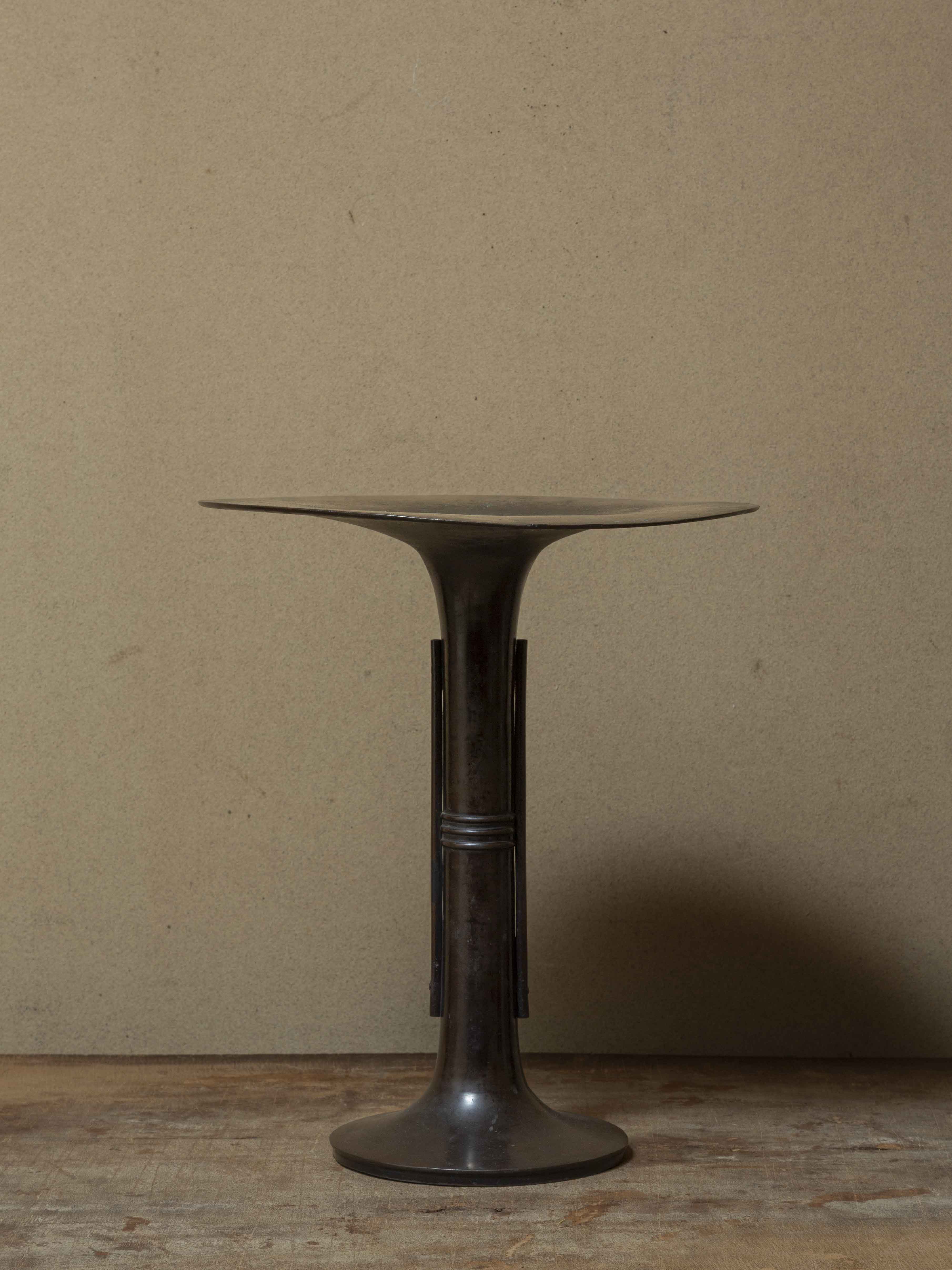 41 古銅花入ほか | 花と器と 高木孝 | ブログ | 工芸青花 kogei-seika