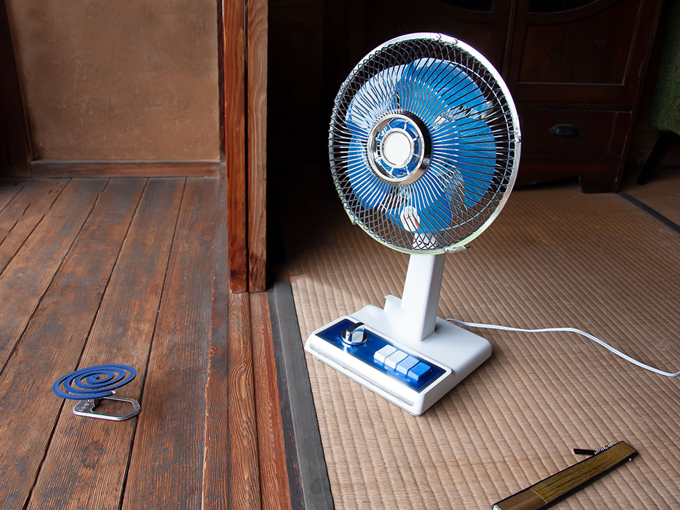 スタッフおすすめ／昔懐かしいのに新しい。レトロデザインミニ扇風機
