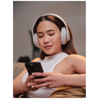 BEATSBYDRDRE ブルートゥースヘッドホン Beats Studio Pro サンド