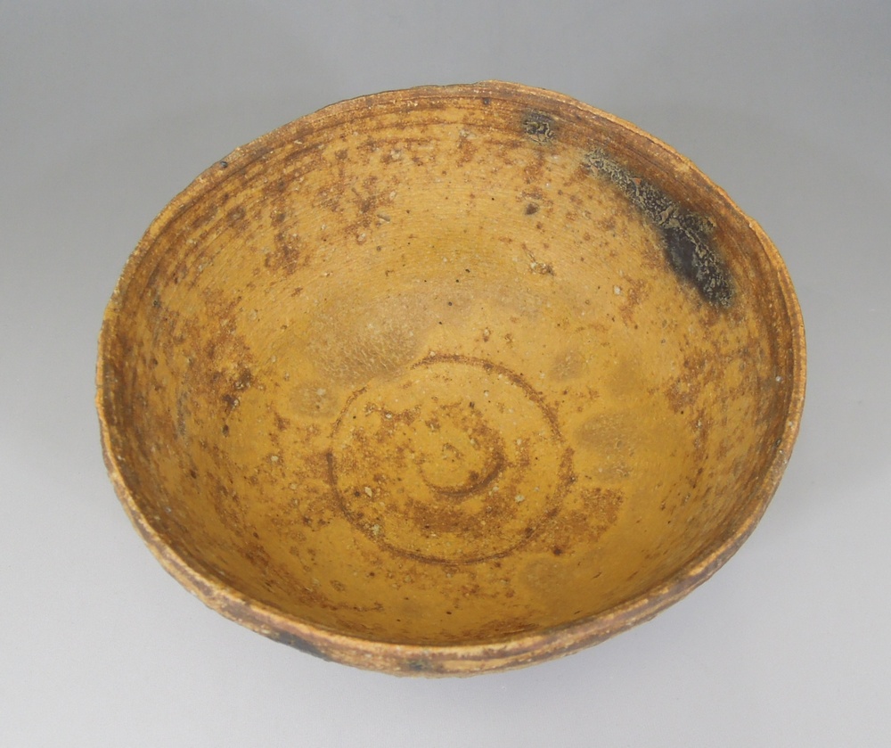 鈴木五郎 『黄瀬戸茶碗』 [古美術こもれび] 骨董,掛軸,絵画の買取と