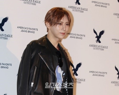 歌手チャン・ヒョンスン、BEASTと完全に決別 「CUBEと再契約」 | 韓国