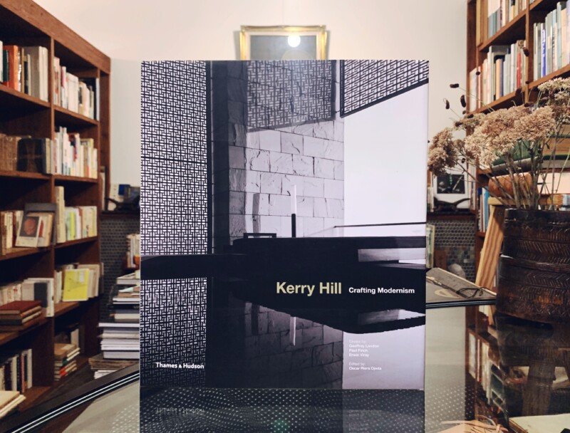 ケリー・ヒル Kerry Hill: Crafting Modernism ｜ 2013年・Thames