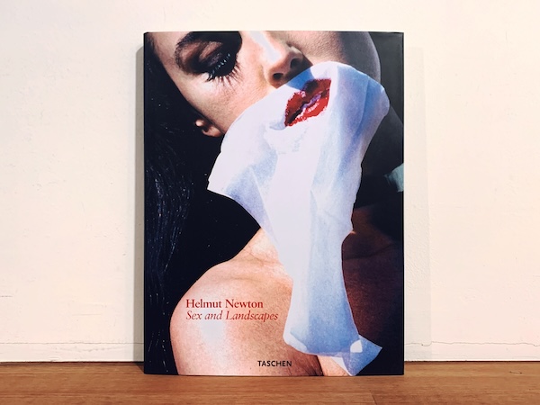ヘルムート・ニュートン写真集 HELMUT NEWTON: Sex and Landscapes