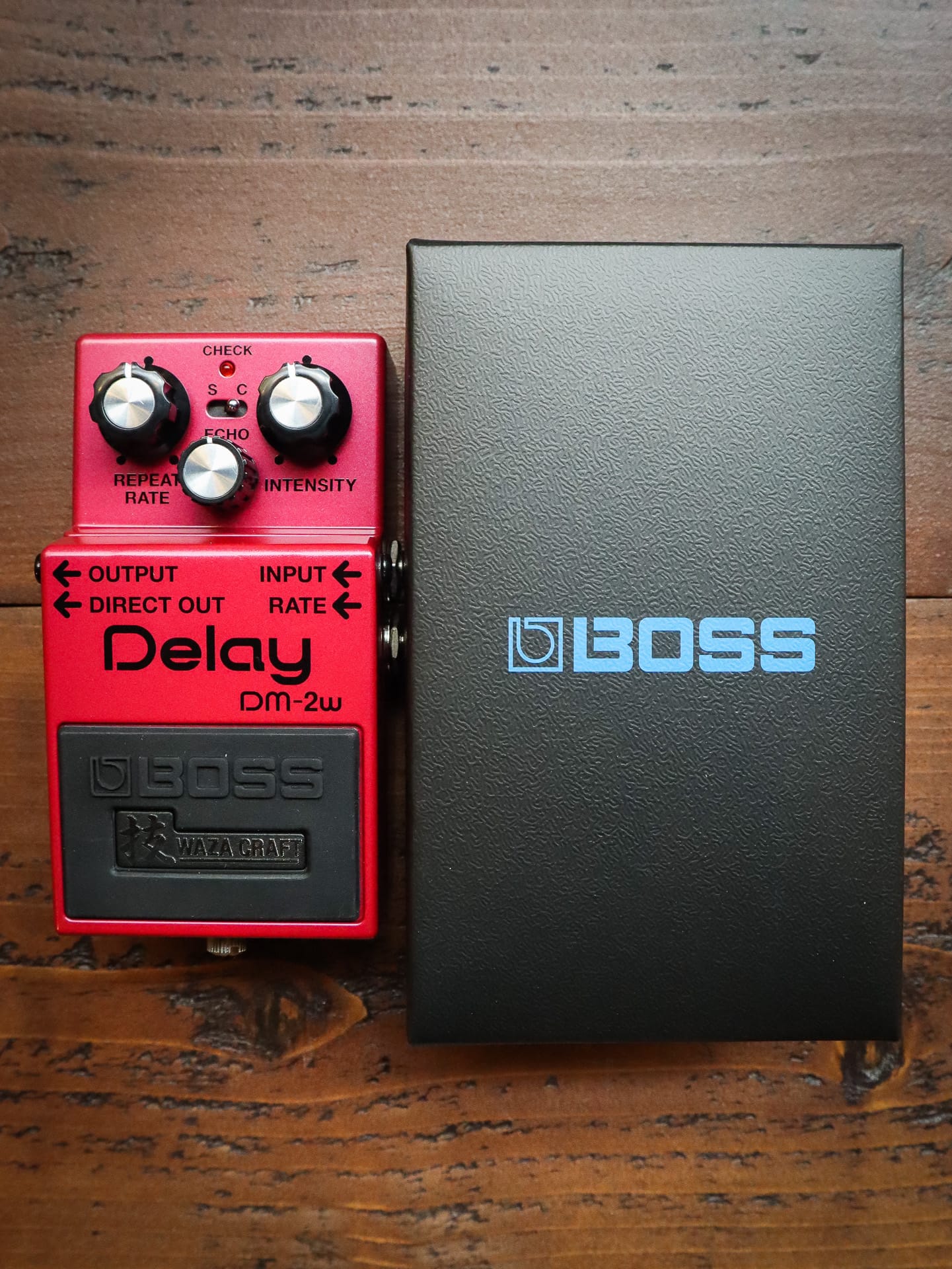 Boss DM-2W - Kauffmann's Guitar Store