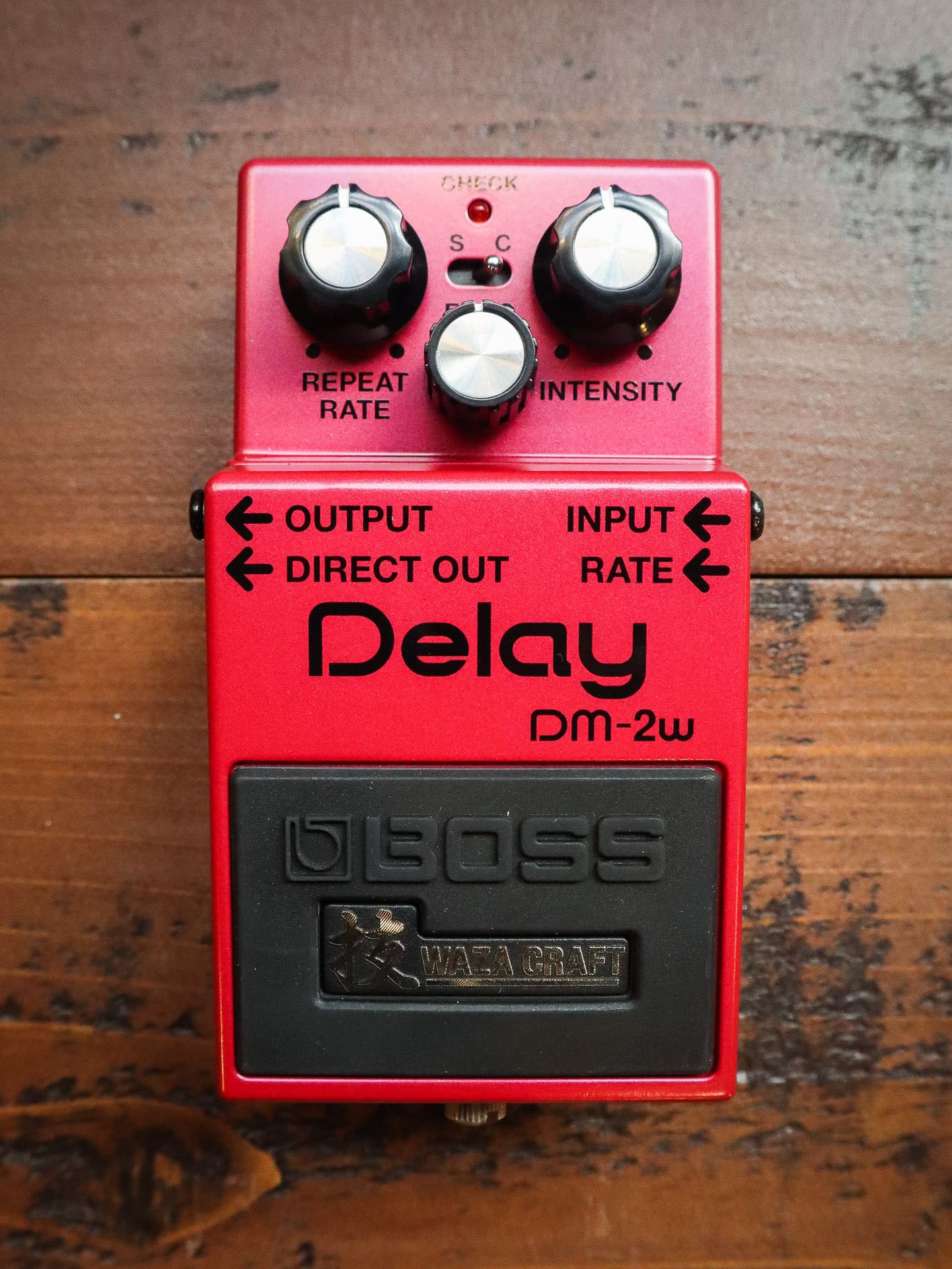 Boss DM-2W - Kauffmann's Guitar Store