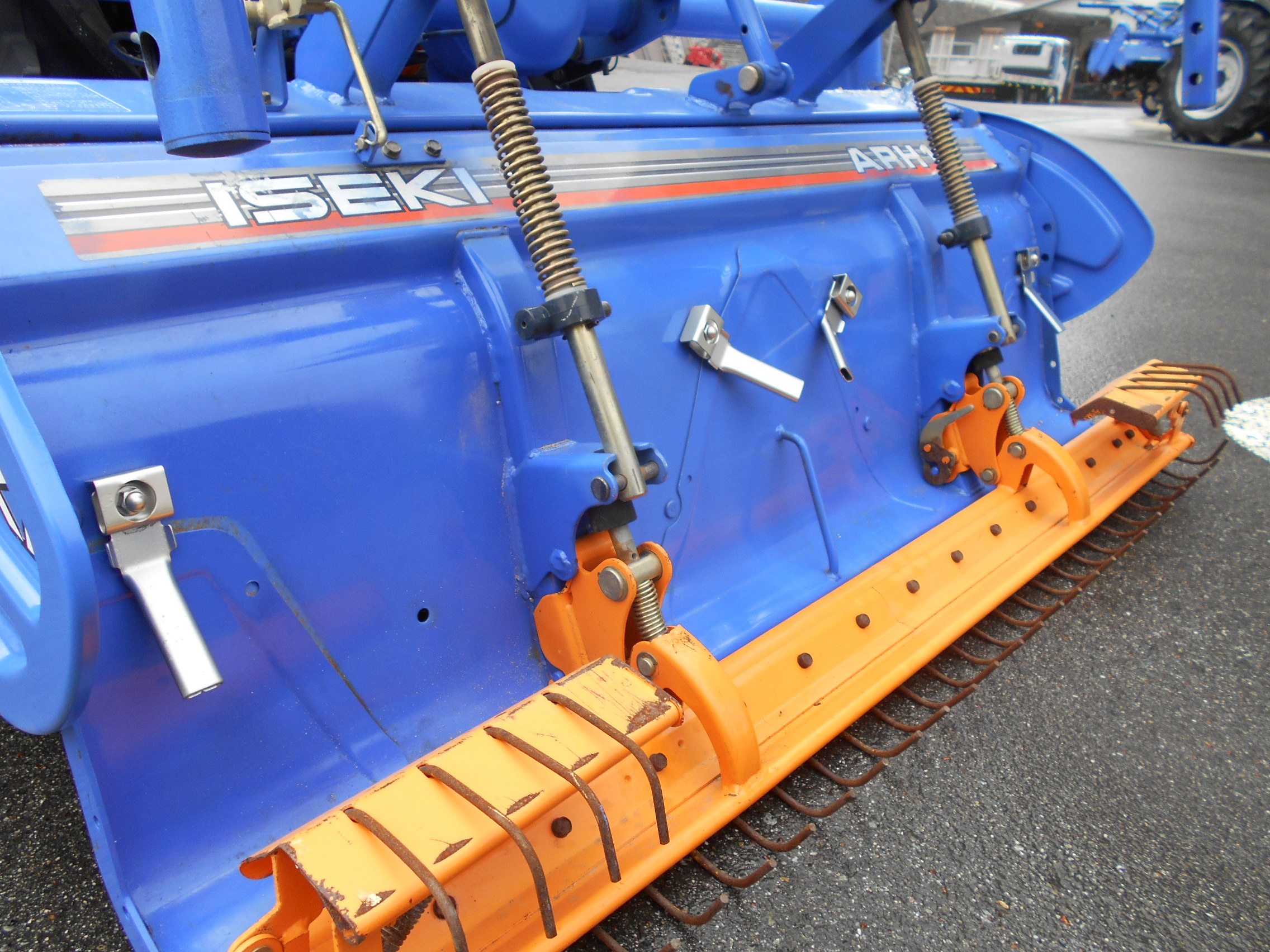 ヰセキ トラクター TH20-KWX07ARH14 20ps 4WD パワステ 自動水平 自動