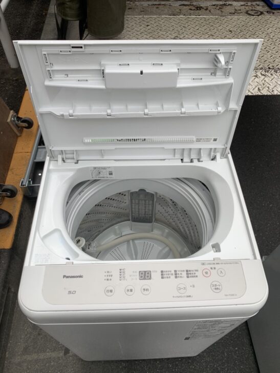 パナソニック製の縦型洗濯機（NA-F50B14）など単身向け家電2点 江戸川
