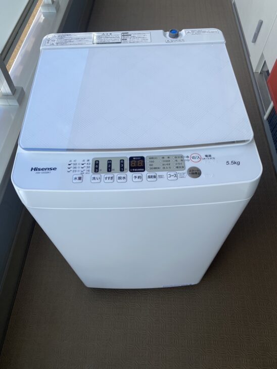高価買取（美品）Hisense製単身向け洗濯機 HW-G55BK1 2023年製 調布市