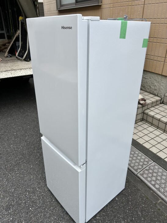 2024年製【極美品】Hisense2ドア冷蔵庫 HR-D1701Wを座間市で【出張買取