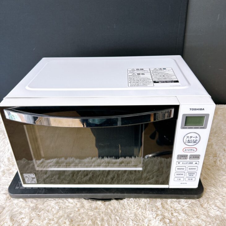 買取【高槻市富田町に出張】東芝 電子レンジ ER-SS17A（W) 2021年製