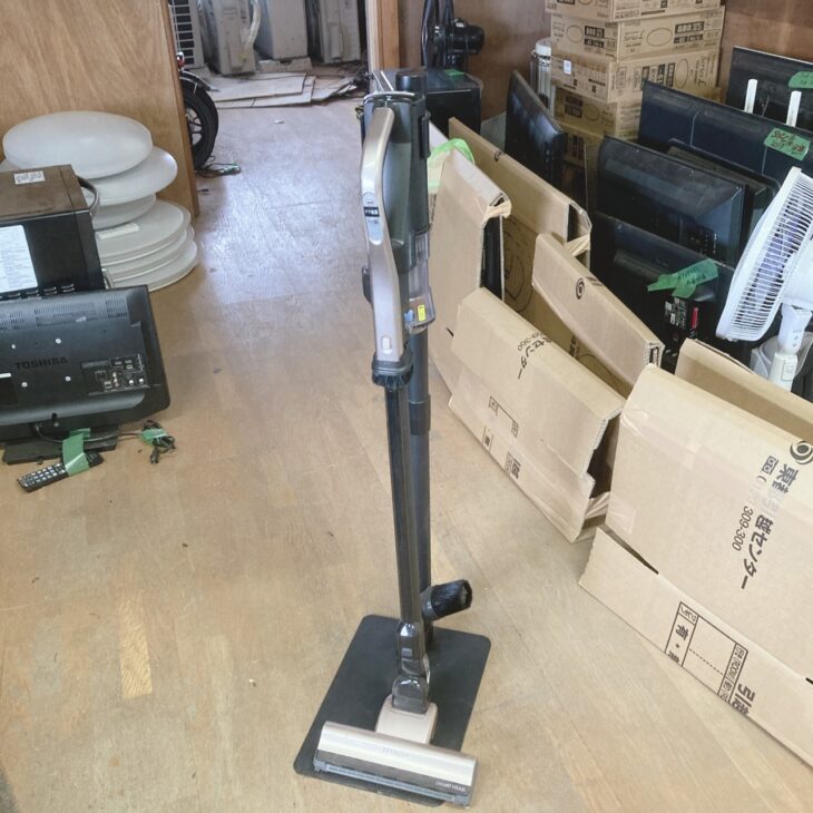福島県猪苗代町へ出張買取 HITACHI 充電式掃除機 PV-BHL2000J 2021年製