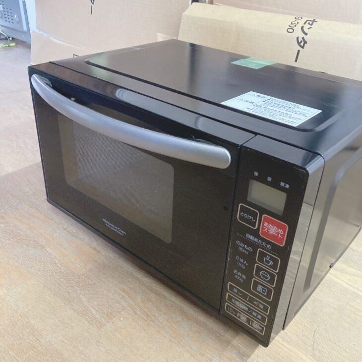 福島県只見町へニトリ 18Lフラット電子レンジ EM-520X_BK 使用感ありの