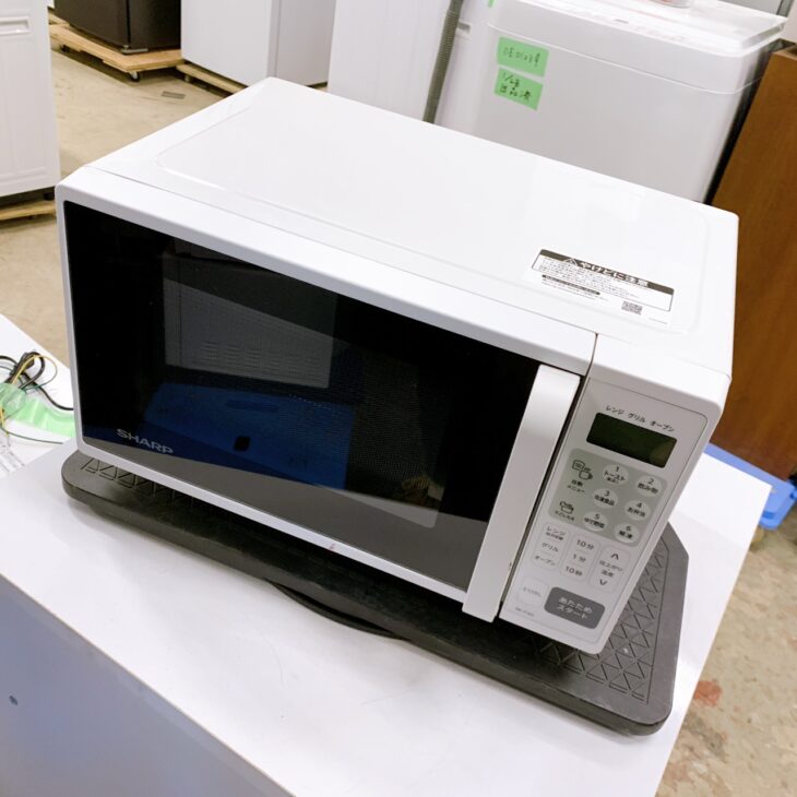 福井県勝山市にてSHARP 電子レンジ RE-F163-Wを出張買取 使用感少なめ