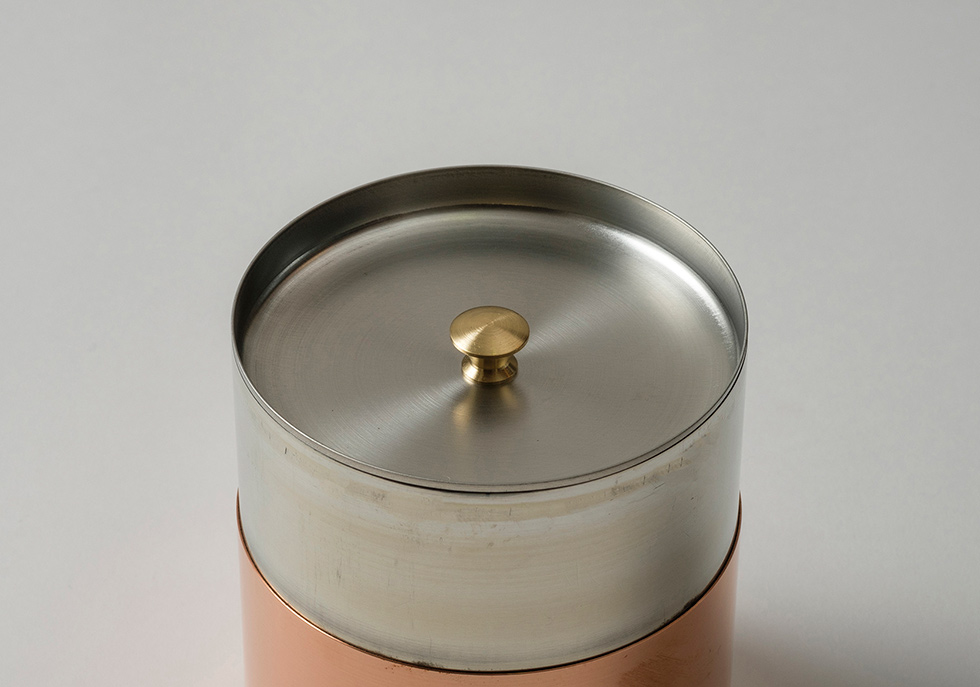 茶筒の開化堂 | 銅 平型200g 青海波