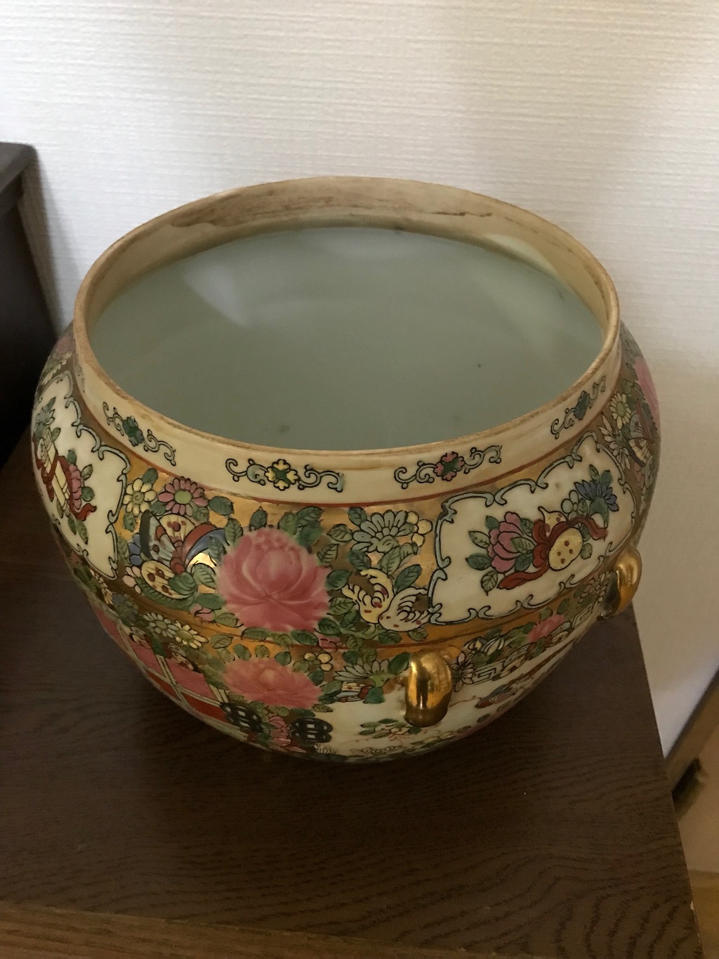 大清乾隆年製」の色壺の買取り｜世田谷区上北沢にて骨董品の引き取り