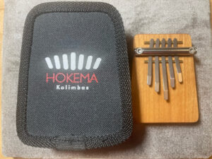 Hokema B17 Mini Kalimba - 4 Hokema Kalimbas, 5 The 17-Note