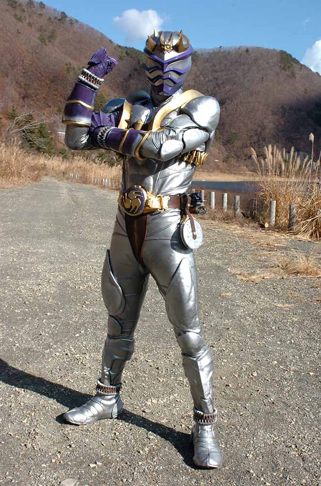 京介変身体 | 仮面ライダー図鑑 | 東映