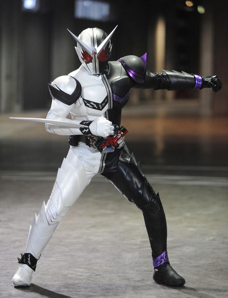 仮面ライダーW ファングジョーカー | 仮面ライダー図鑑 | 東映