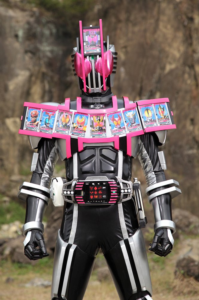 仮面ライダーディケイド 最強コンプリートフォーム | 仮面ライダー図鑑