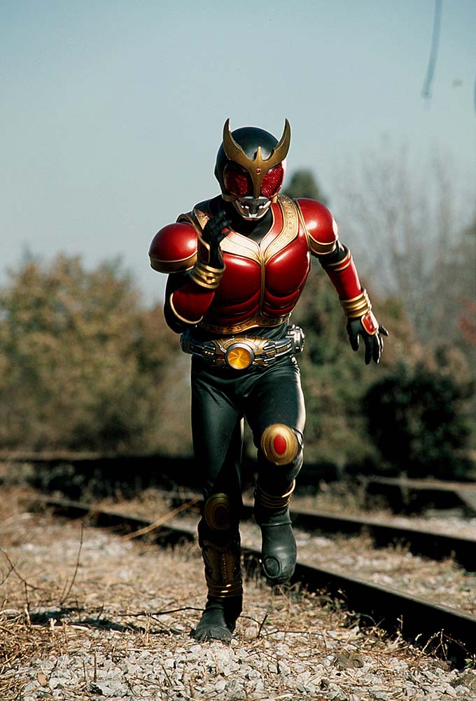仮面ライダークウガ ライジングマイティ | 仮面ライダー図鑑 | 東映