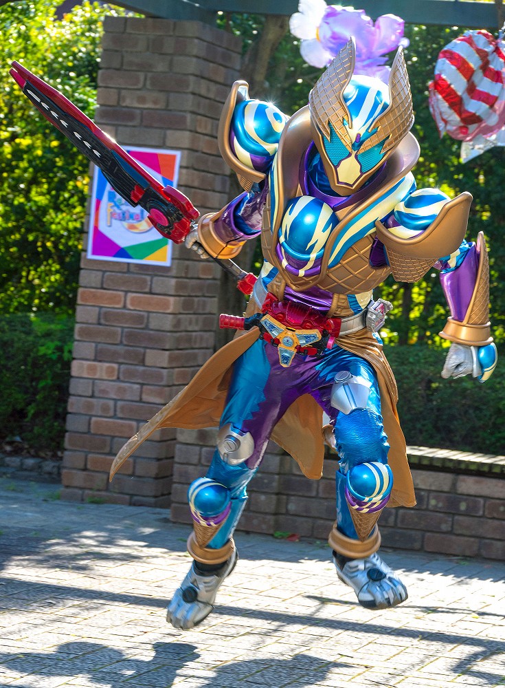 仮面ライダーガヴ ブリザードソルベフォーム | 仮面ライダー図鑑 | 東映