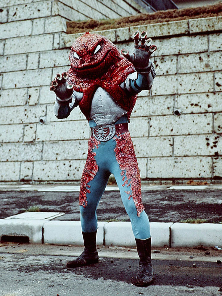 ミサイルヤモリ | 仮面ライダー図鑑 | 東映