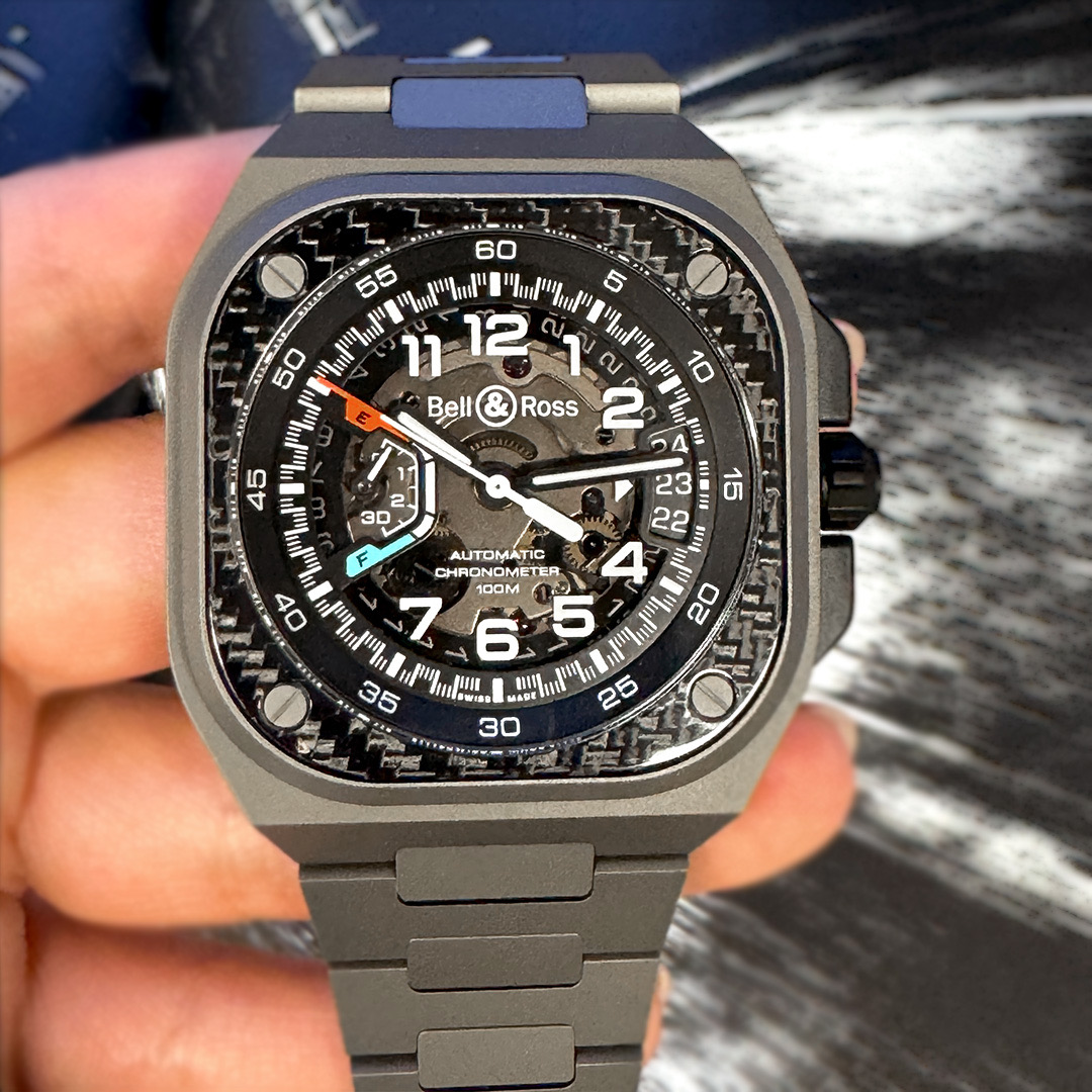 世界限定500本】モータースポーツからインスパイアされた限定モデル