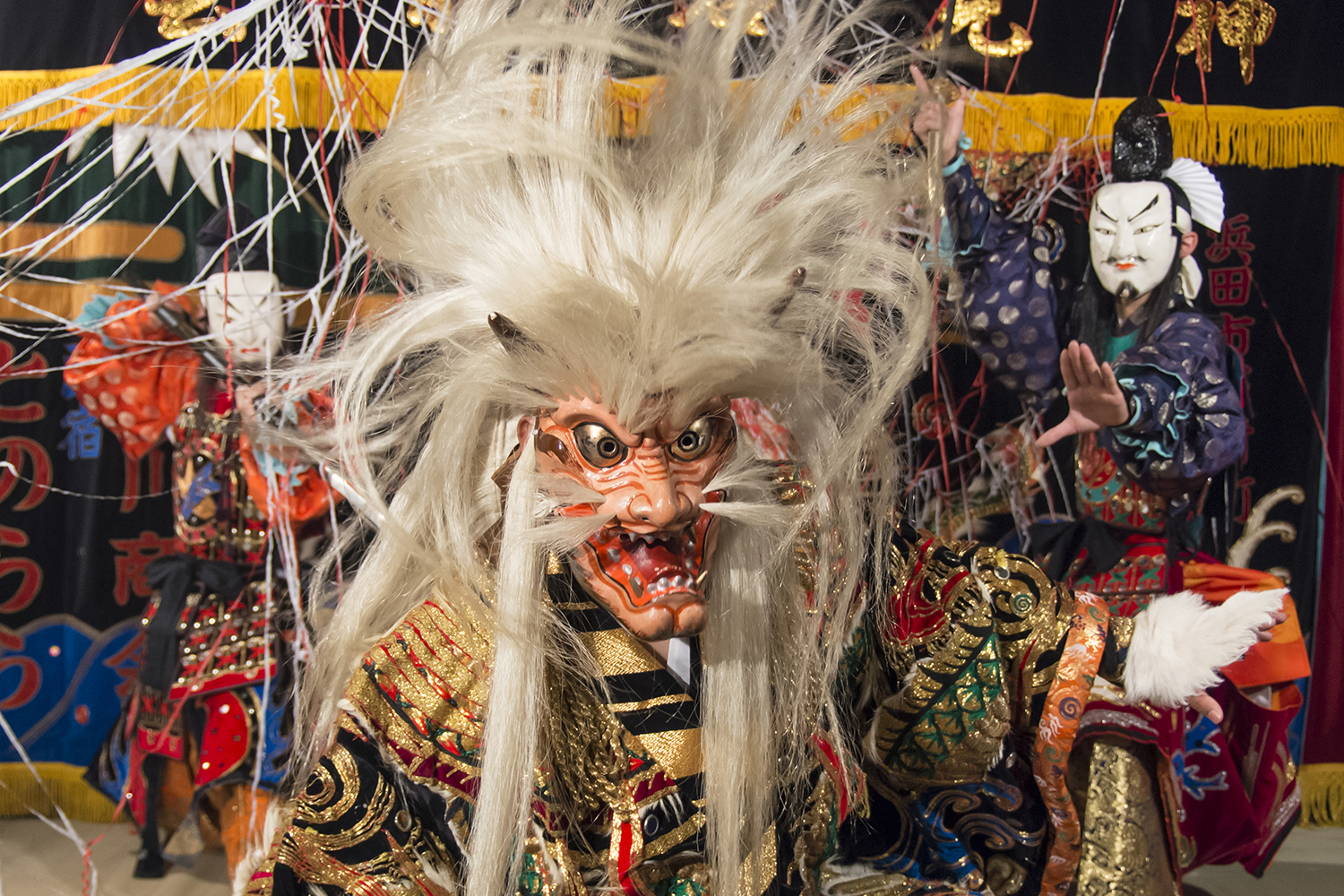 石見神楽とは | しまね観光ナビ｜島根県公式観光情報サイト