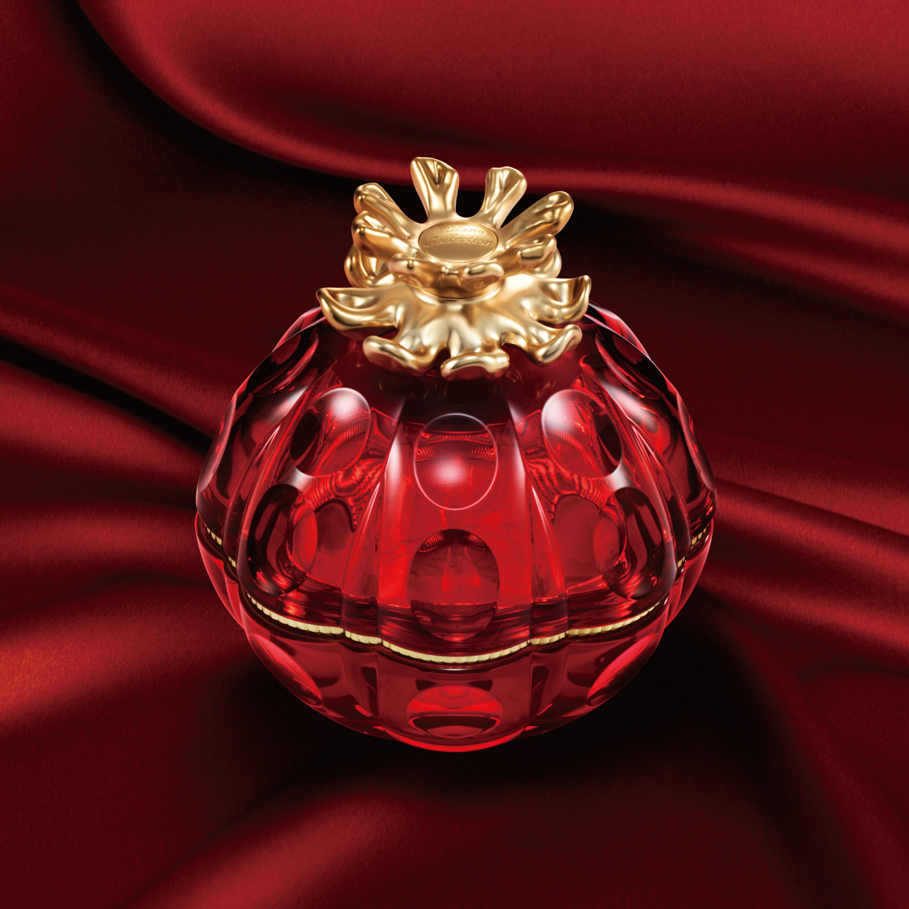 花王 | 『ミラノコレクション エターナル フェースパウダー』を数量