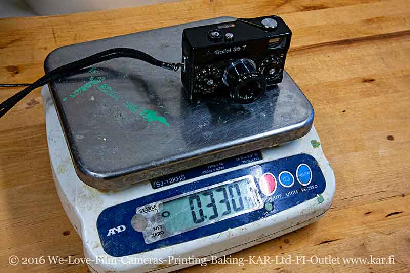 Rollei 35T Black Singapore with Tessar 40mm F3.5 Good condition