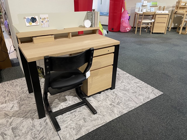 本社ショールーム｜イベント・新着情報｜カリモク家具 karimoku