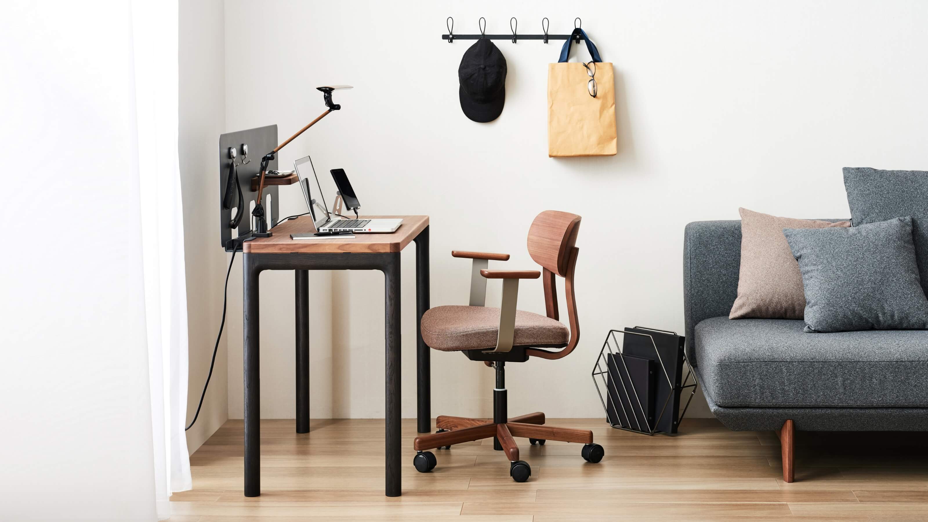 SOHO（クリアネル） | 国産家具メーカーのカリモク家具 karimoku