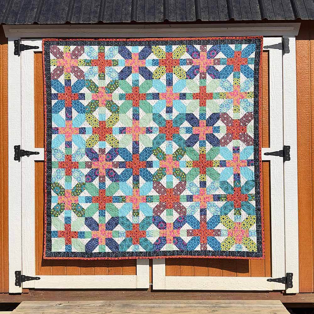 Crosshatch Quilt - Kaleidoscope by Billy Reue - FreeSpirit - Kit