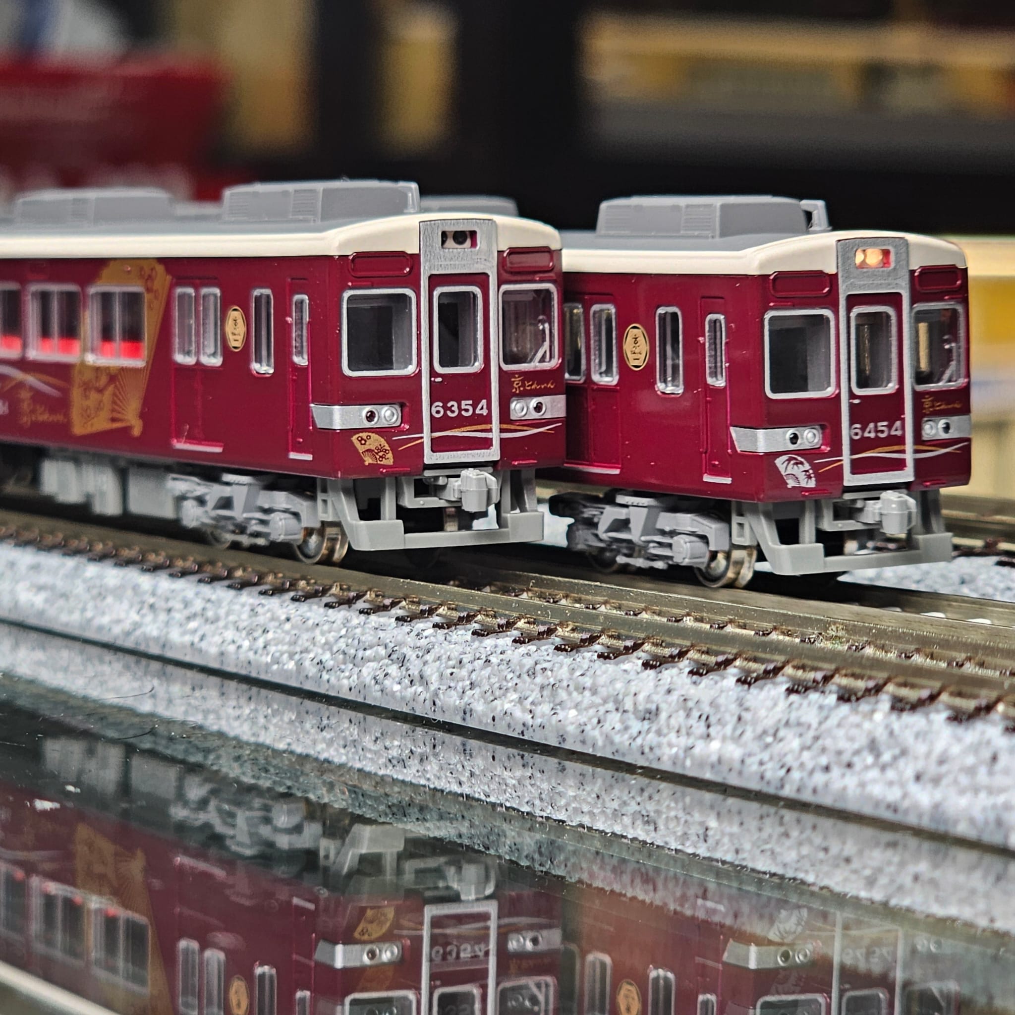 KATO 10-941 阪急6300系「京とれいん」 タイプ6両セット連全車DX充電式