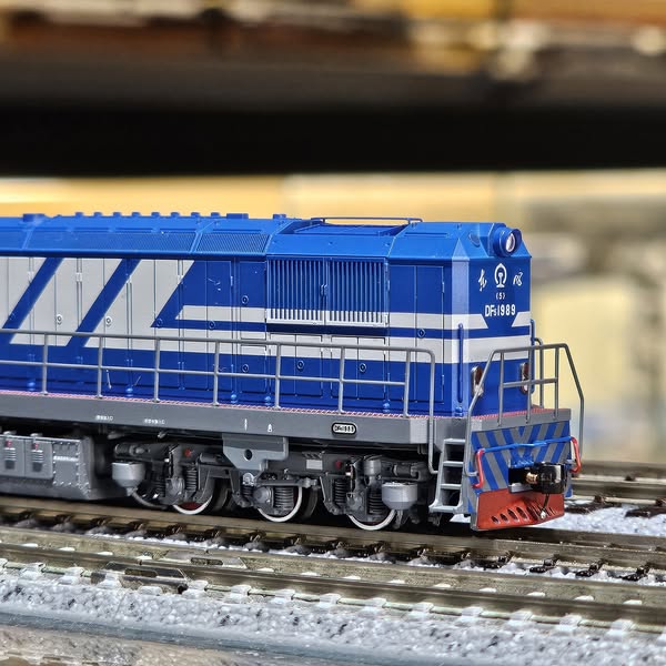 長鳴N DF5G 東風5改內燃機車- Khaho Store 咔好鐵道模型店