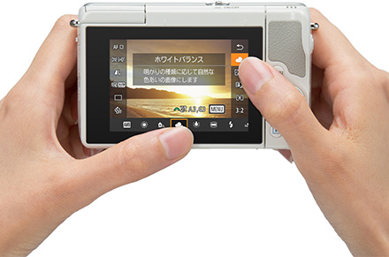 Canon[キヤノン] EOS M10｜イチオシ!デジタルカメラ｜カメラのキタムラ