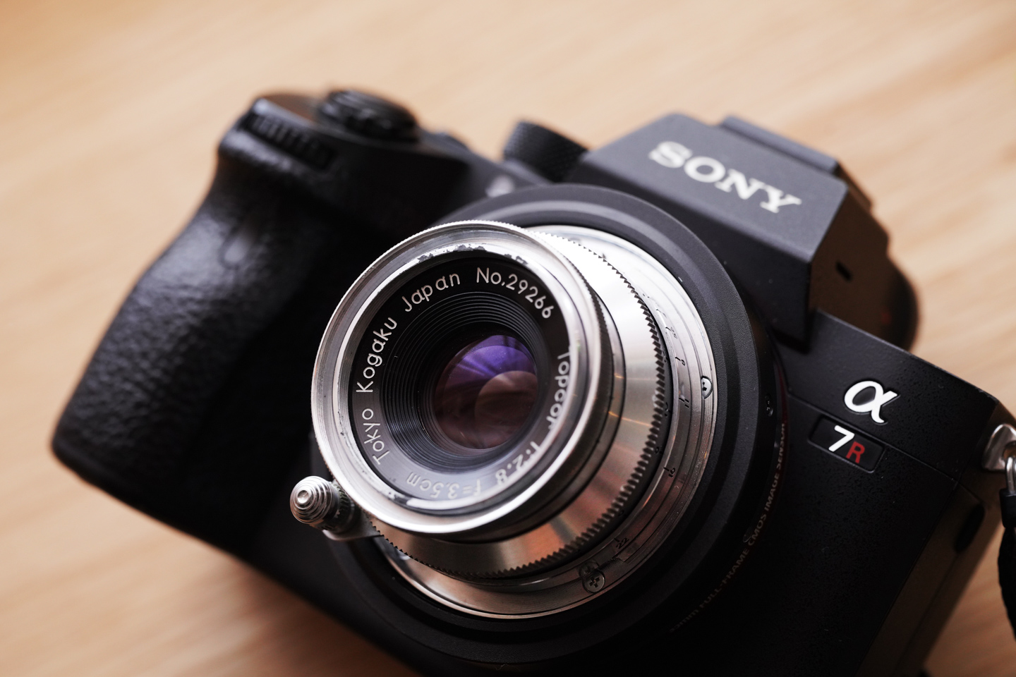 オールドレンズをAF化する電子マウントアダプターで「温故知新」 | ShaSha