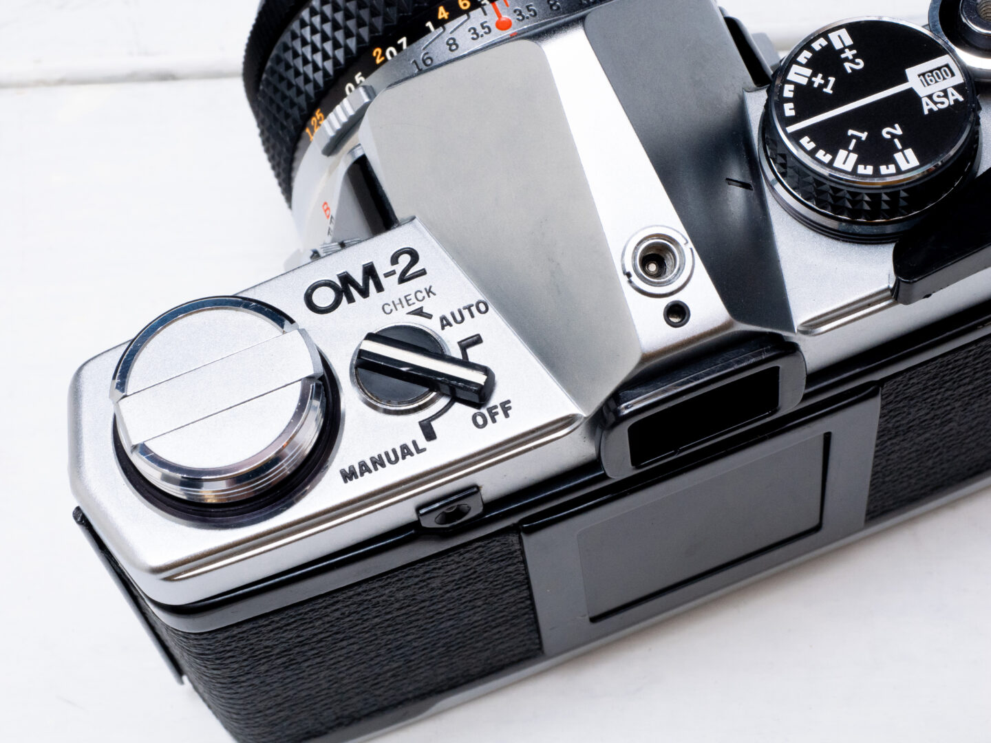 およそ半世紀という時を超え、いま手に入れる満足感｜オリンパス OM-2