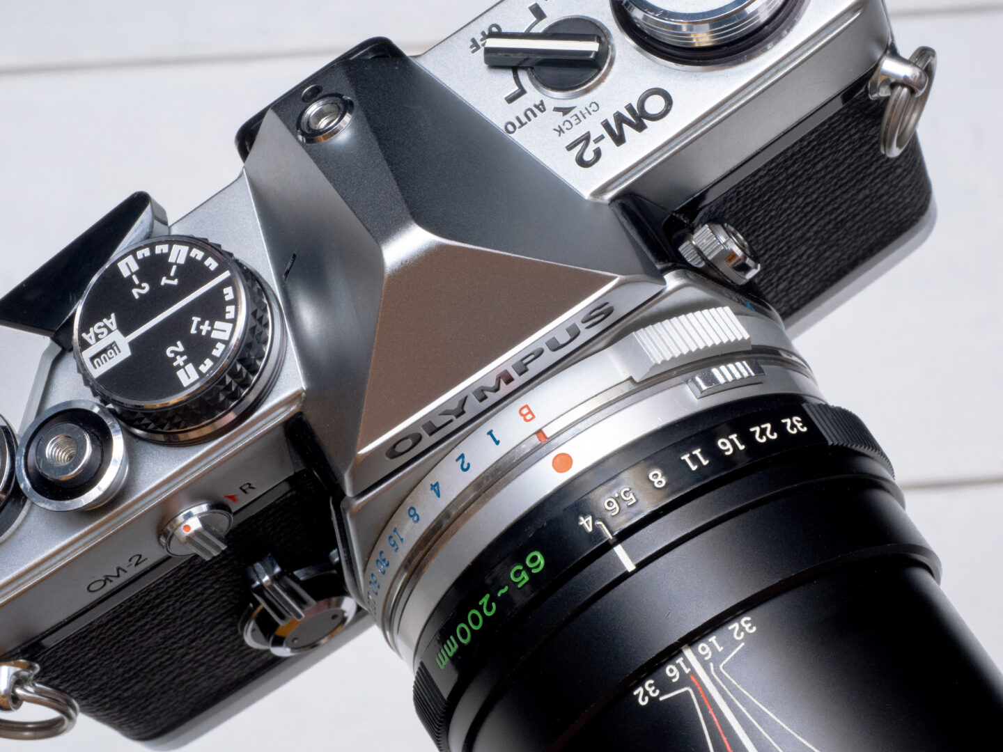 およそ半世紀という時を超え、いま手に入れる満足感｜オリンパス OM-2